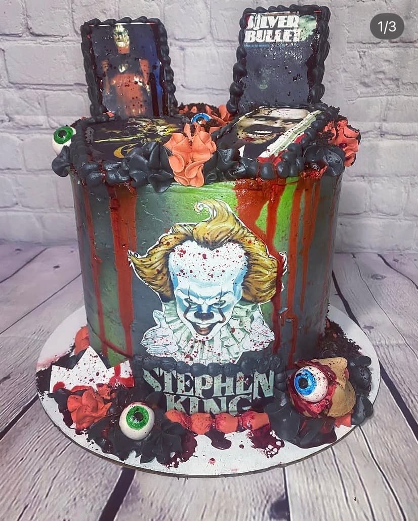 IT themed cake by Trista's Treats