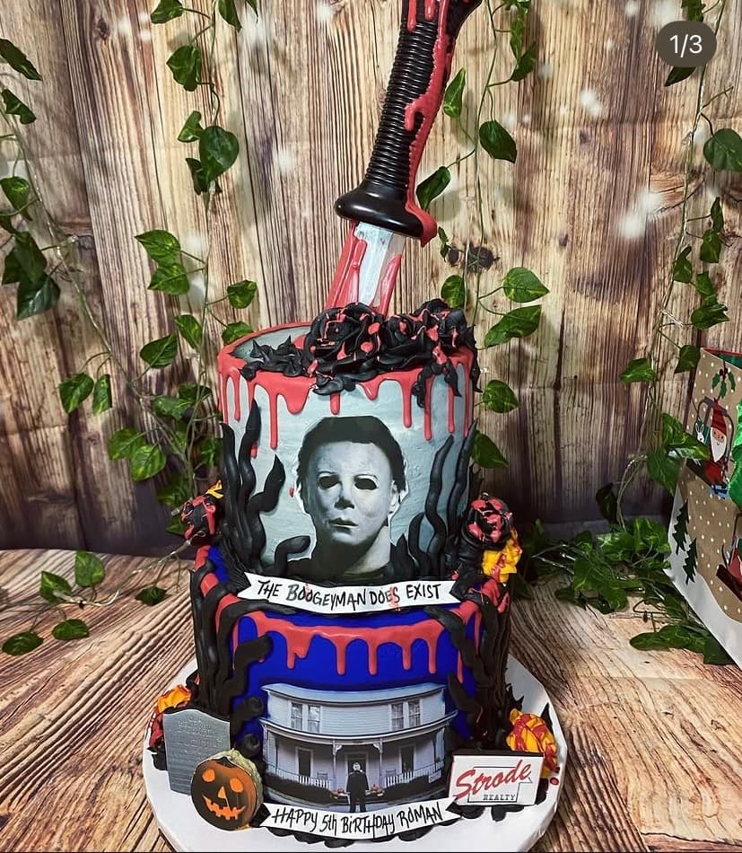 Michael Myers themed cake by Trista's Treats